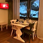 Studio * 莱斯克伦斯